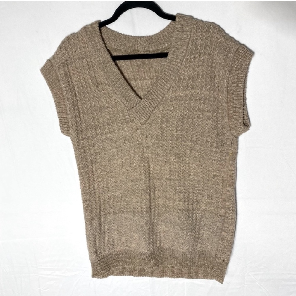 Vintage Handmade Tan Beige V Neck Knit Sweater Vest L Dadcore Grandpacore